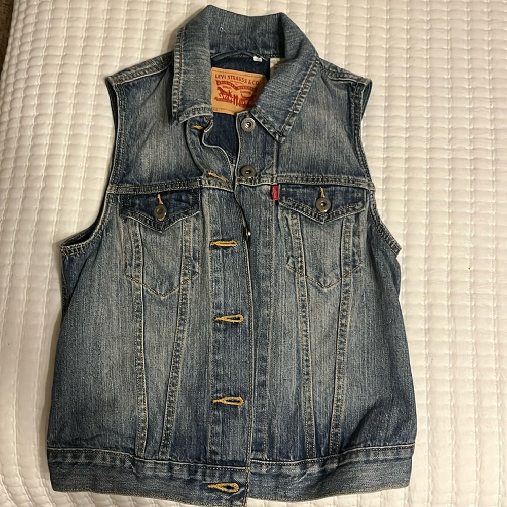 Levi Small Jean Vest
